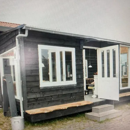 Oda ve Kahvaltı Large On Sheepfarm